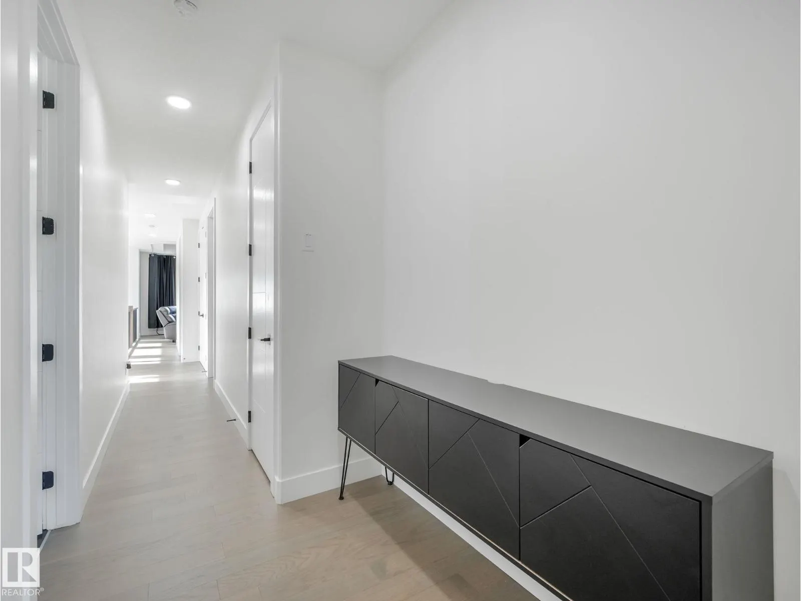 18120 89 ST NW