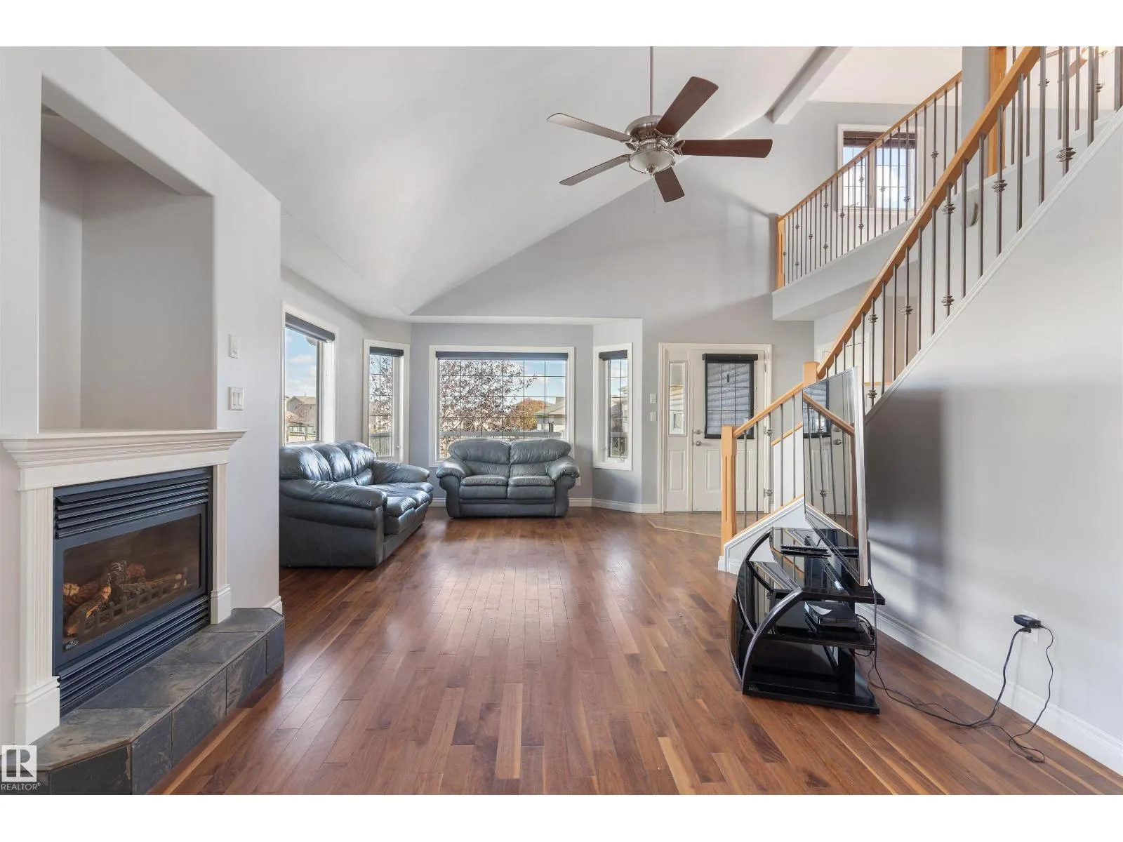 3712 69 ST