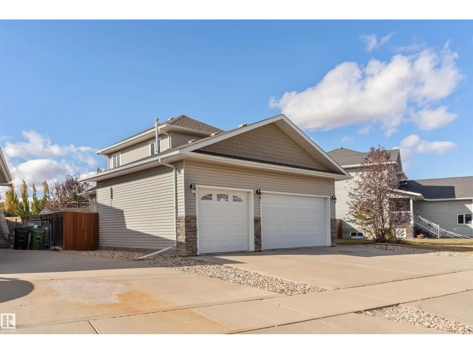 3712 69 ST