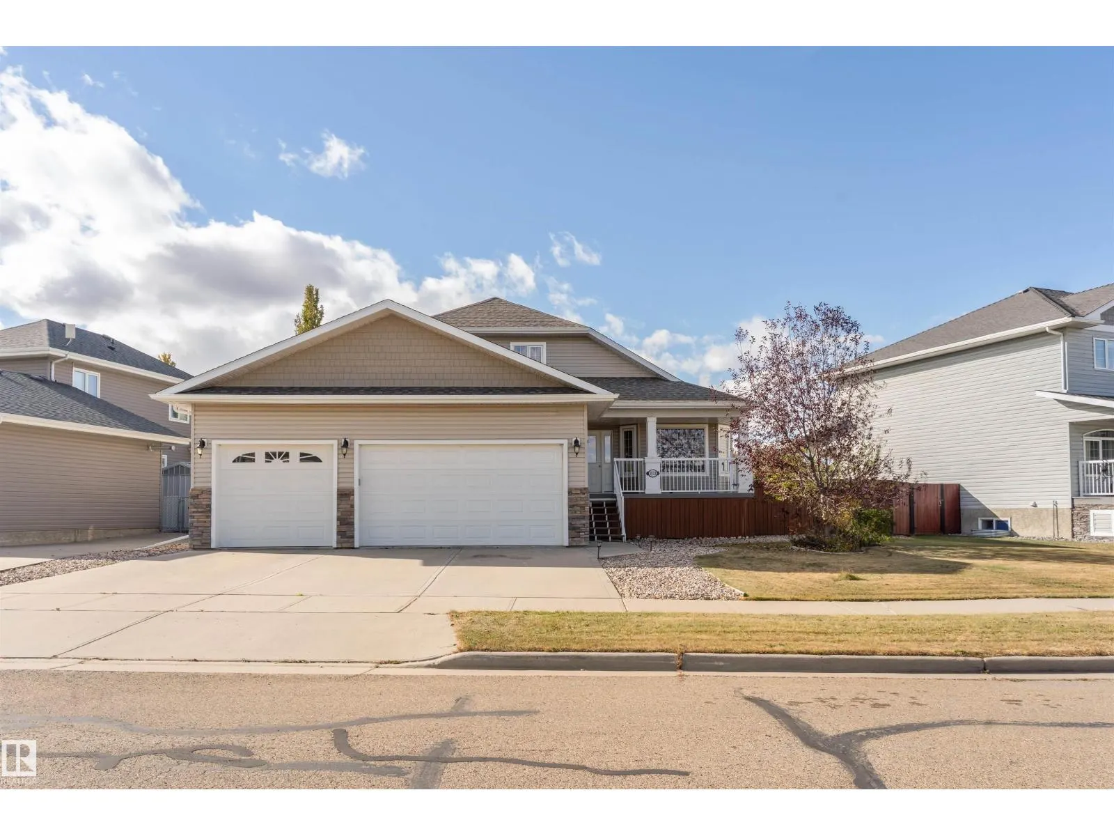3712 69 ST