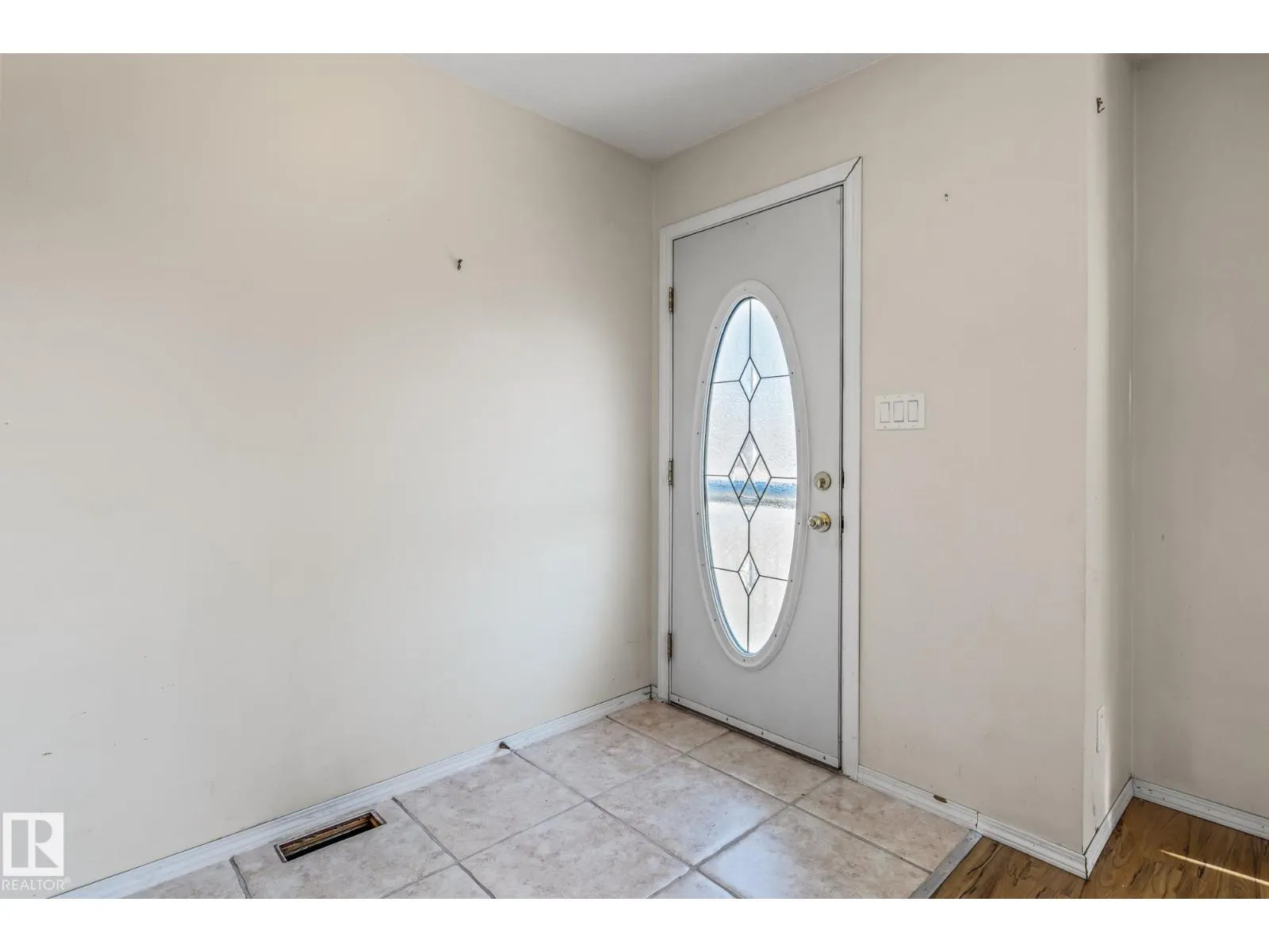 15124 95 ST NW