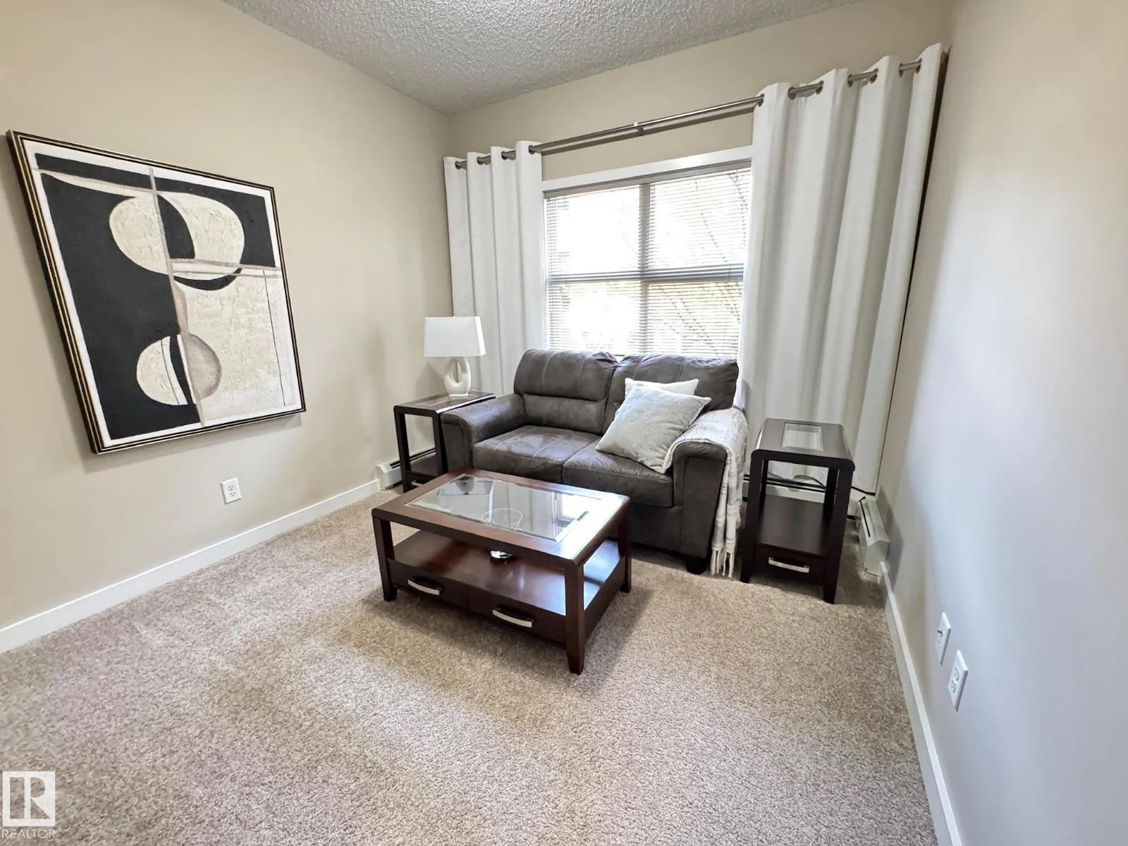 #218 508 Griesbach PR NW