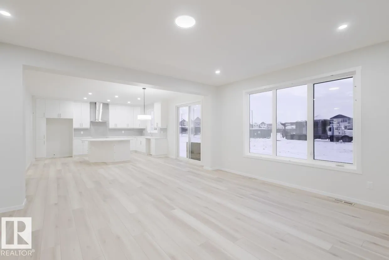 20510 16A AV NW