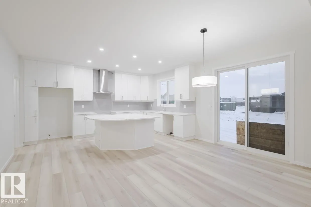 20510 16A AV NW