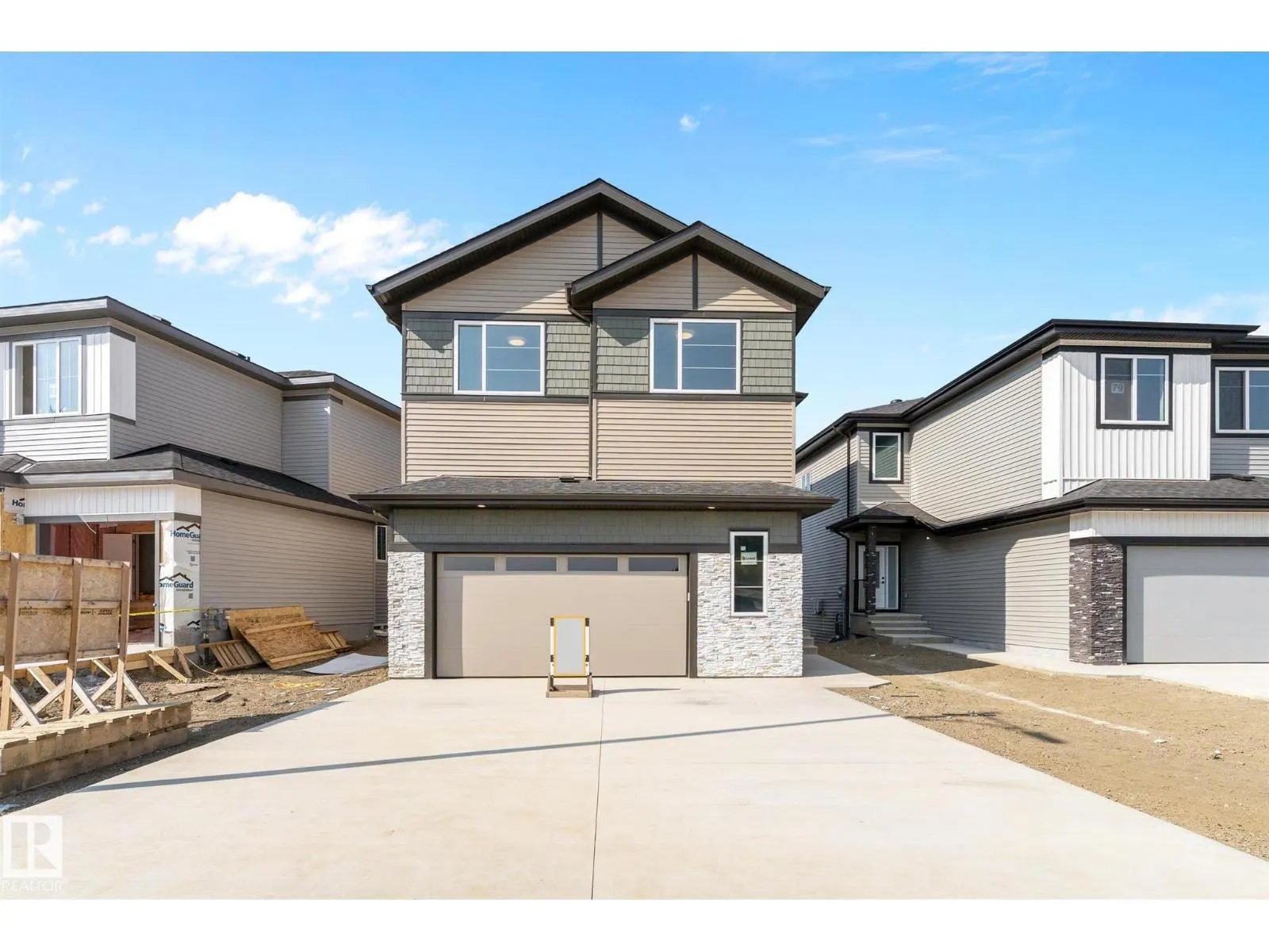 81 Meadowgrove LN