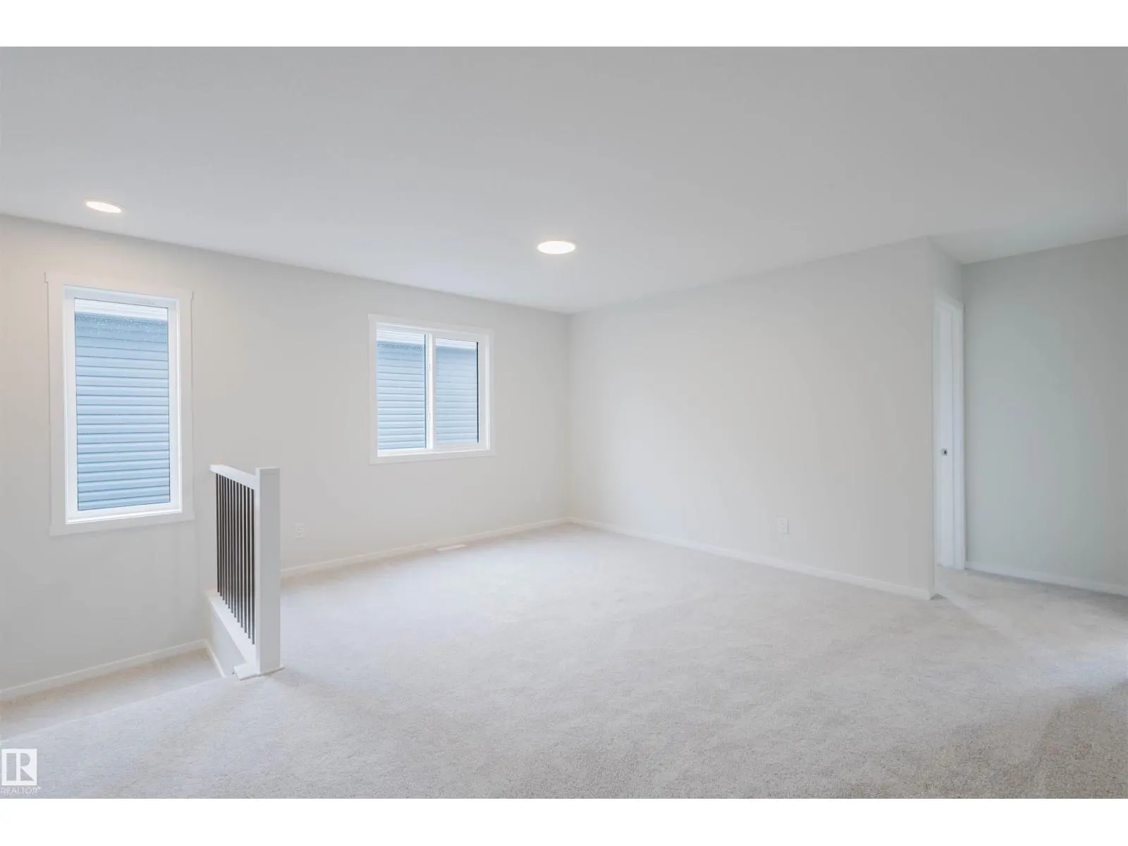 2031 209 ST NW