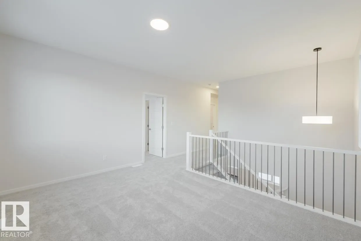 2027 209 ST NW