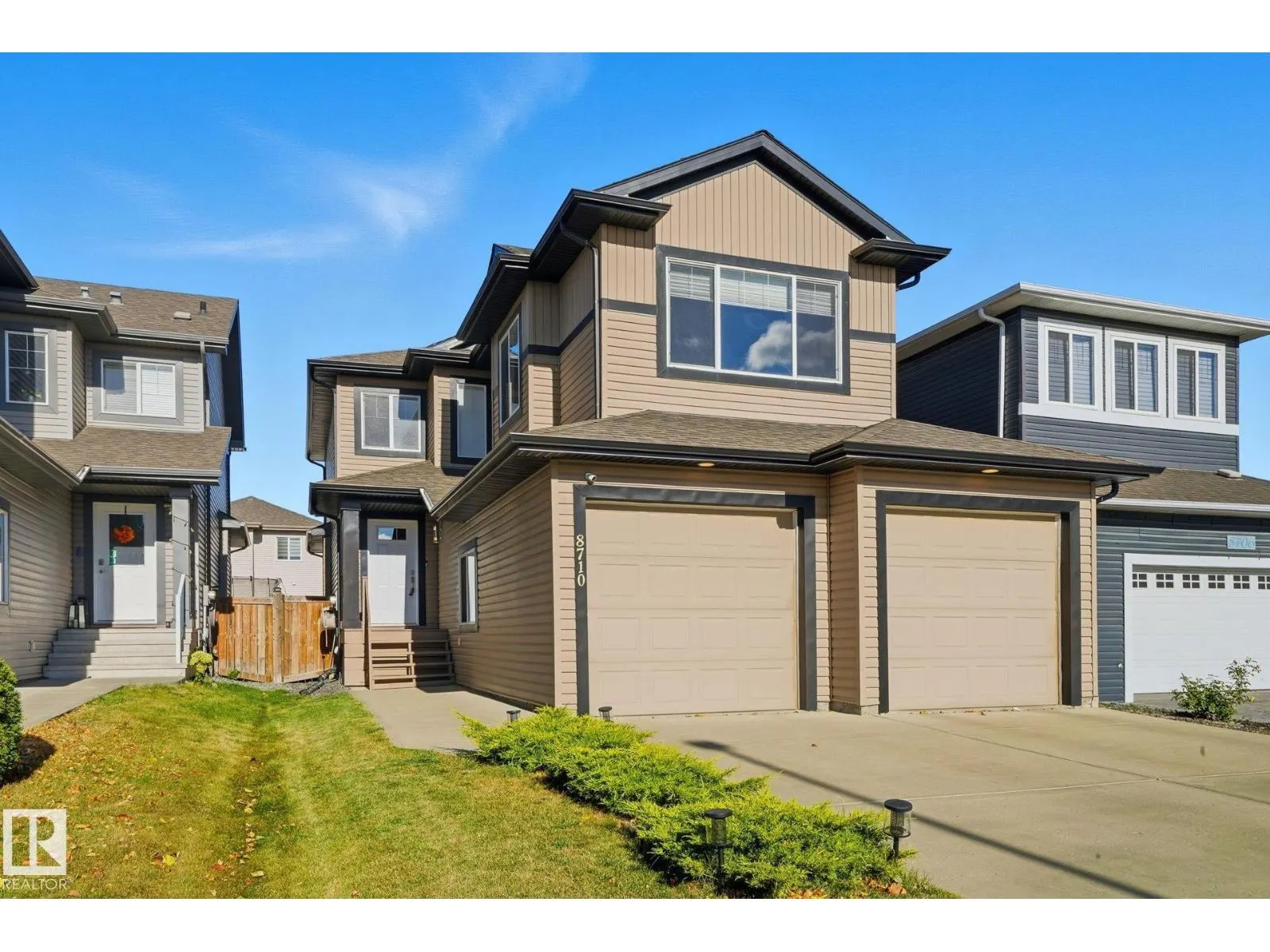 8710 180A AV NW