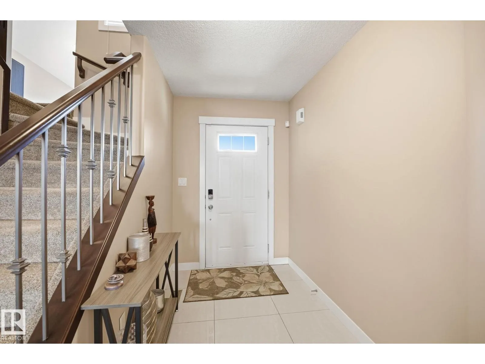 8710 180A AV NW