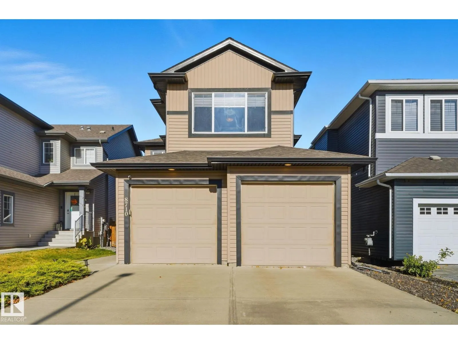 8710 180A AV NW