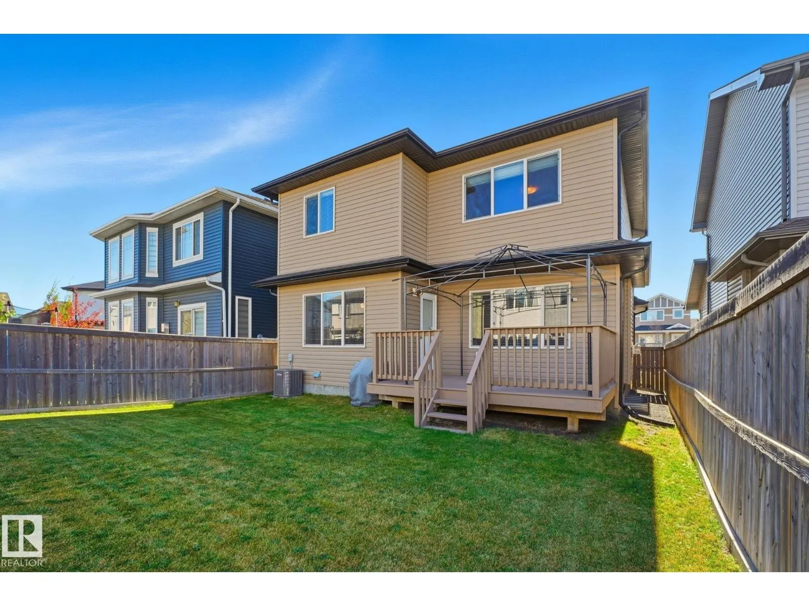 8710 180A AV NW