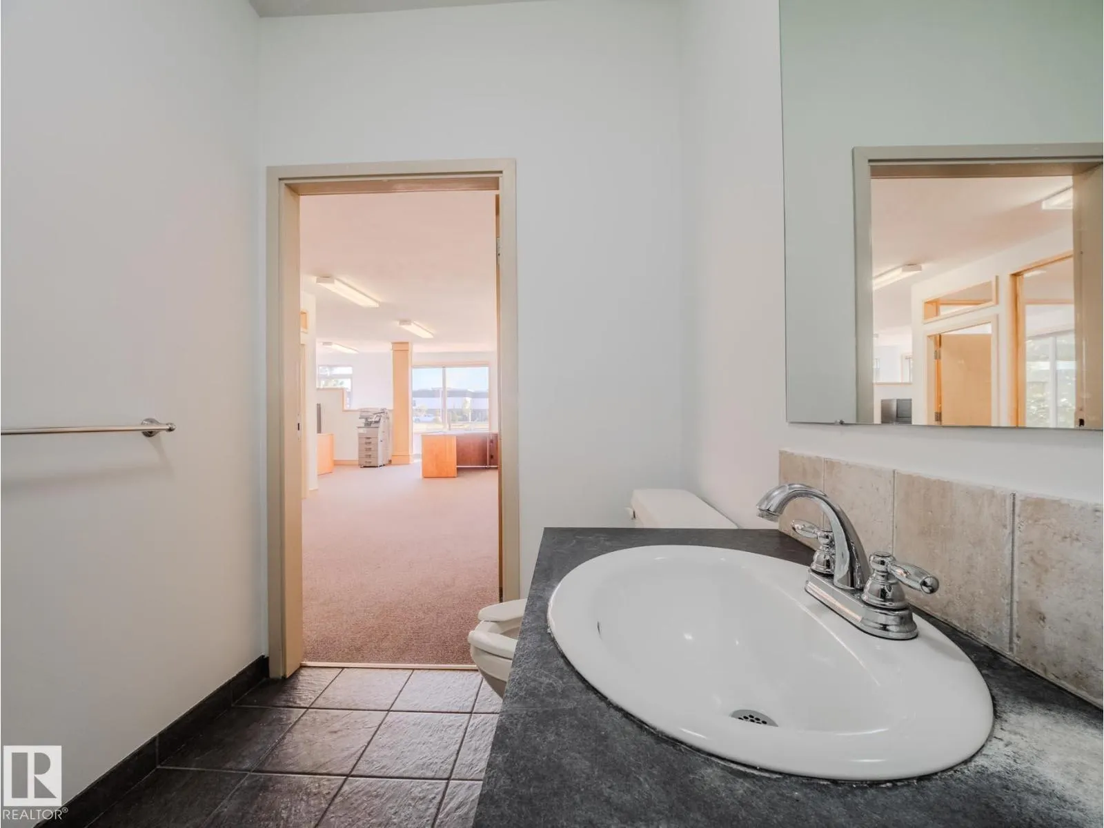 #1 1004 Parsons RD SW SW
