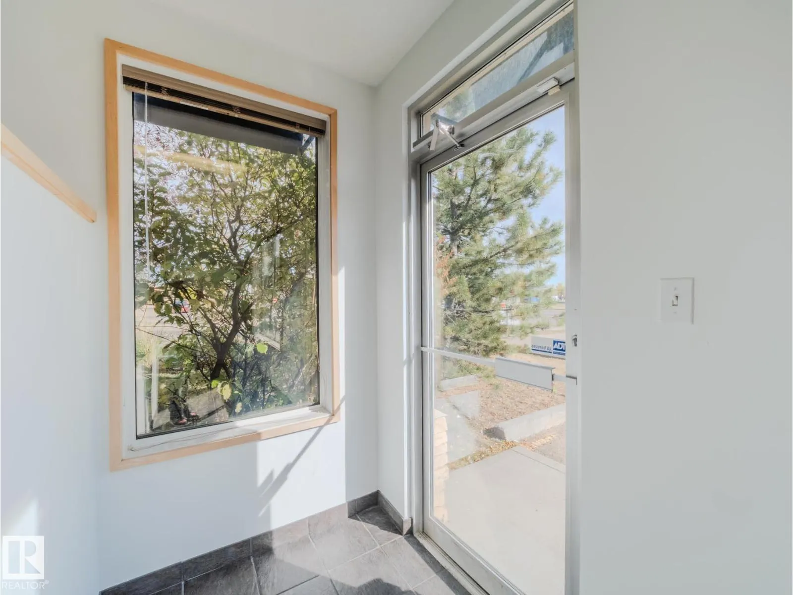 #1 1004 Parsons RD SW SW