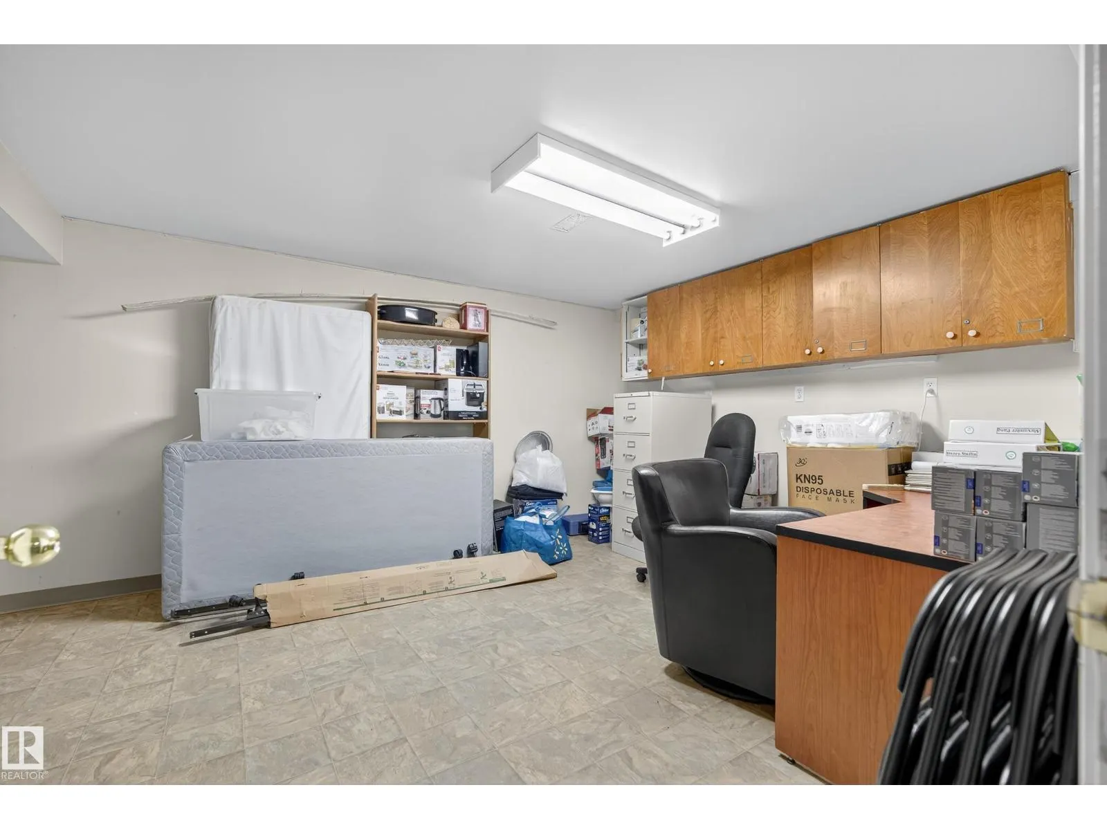 9823 142 ST NW