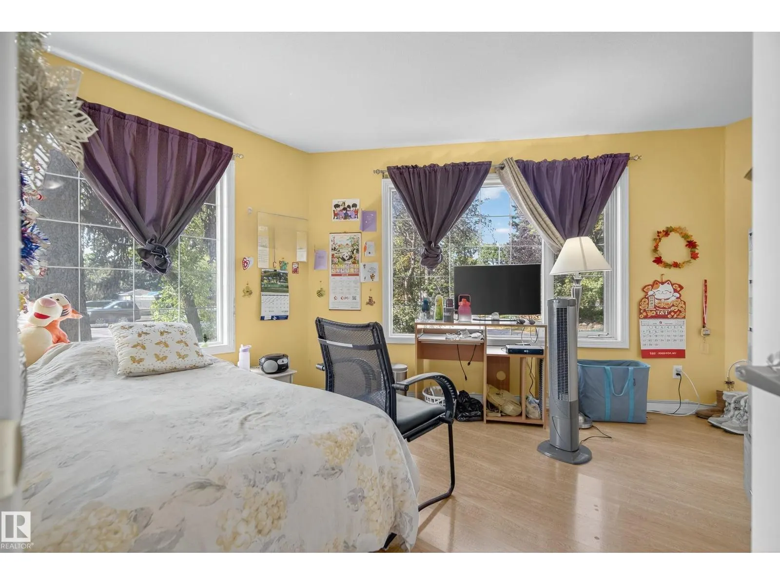 9823 142 ST NW