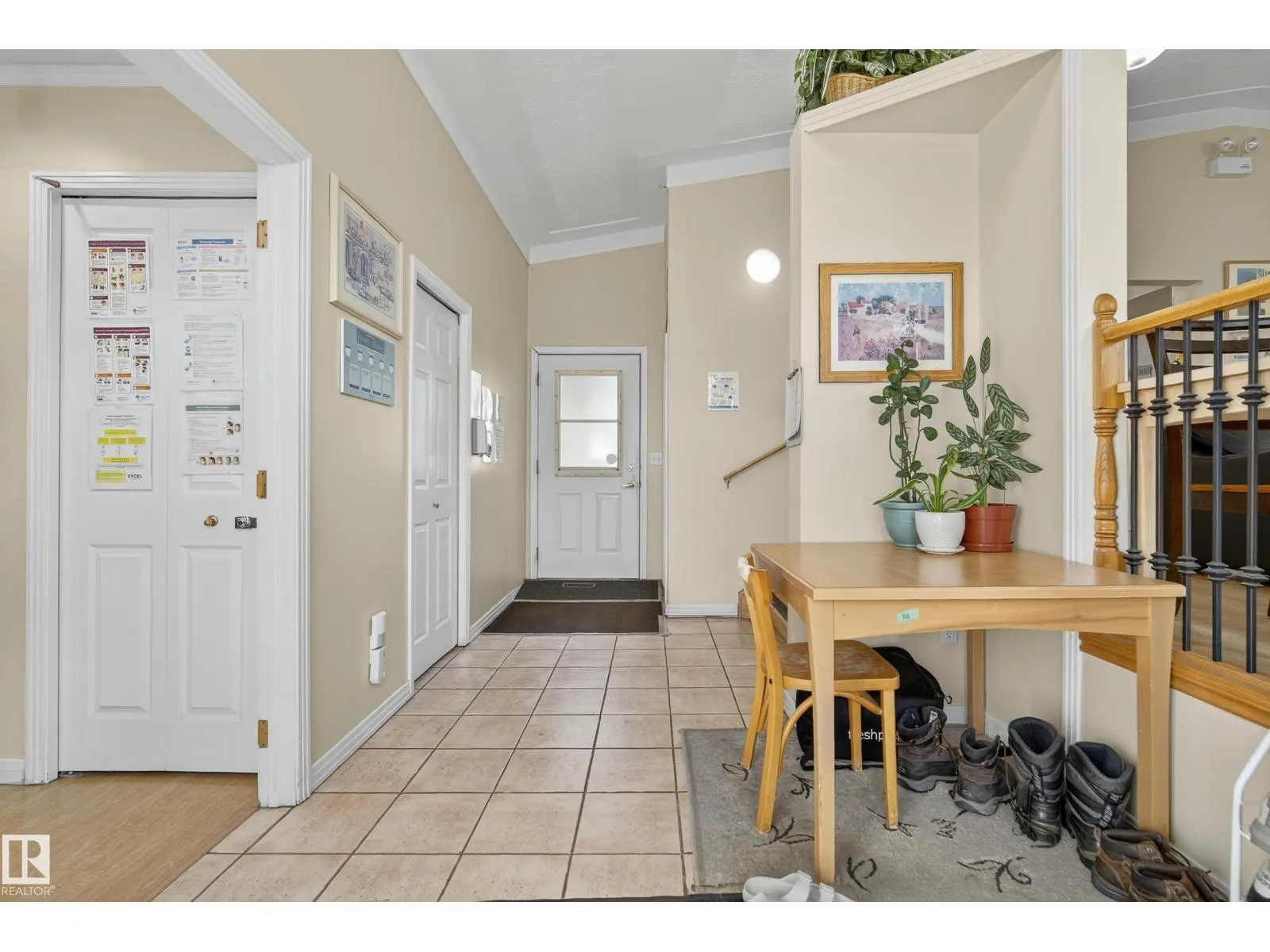 9823 142 ST NW