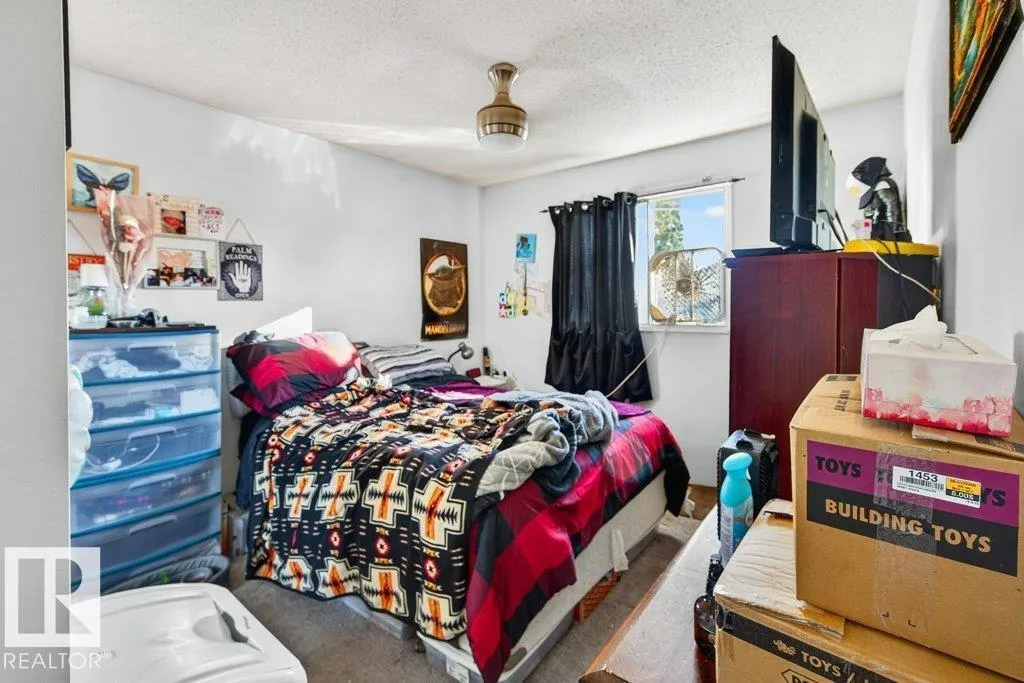 10417 10419 154 ST NW NW
