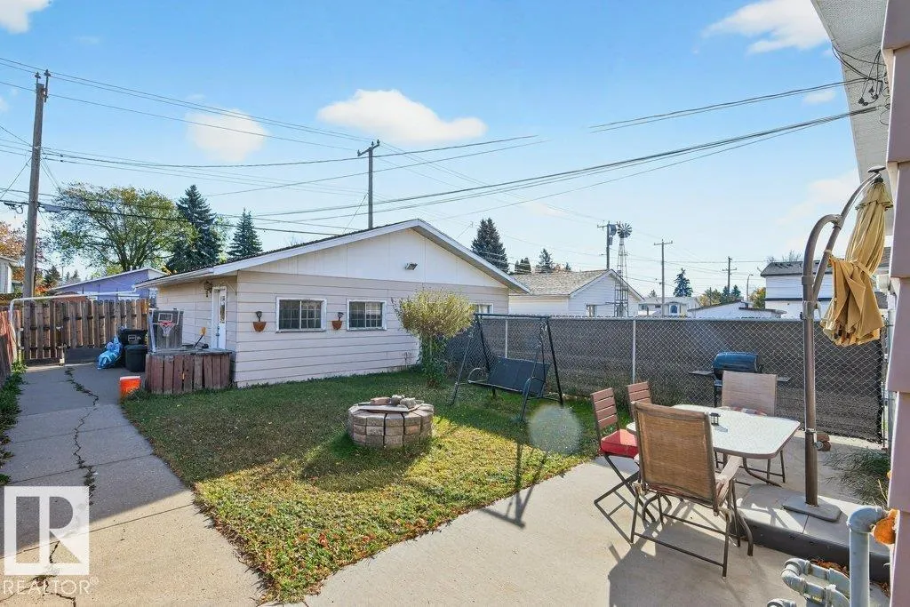 10417 10419 154 ST NW NW