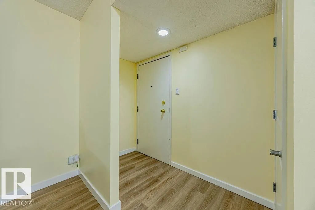 #203 12841 65 ST NW