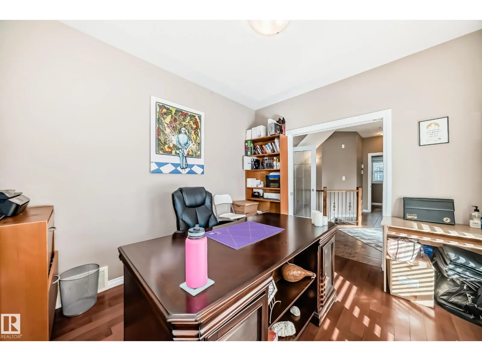 569 Stewart CR SW