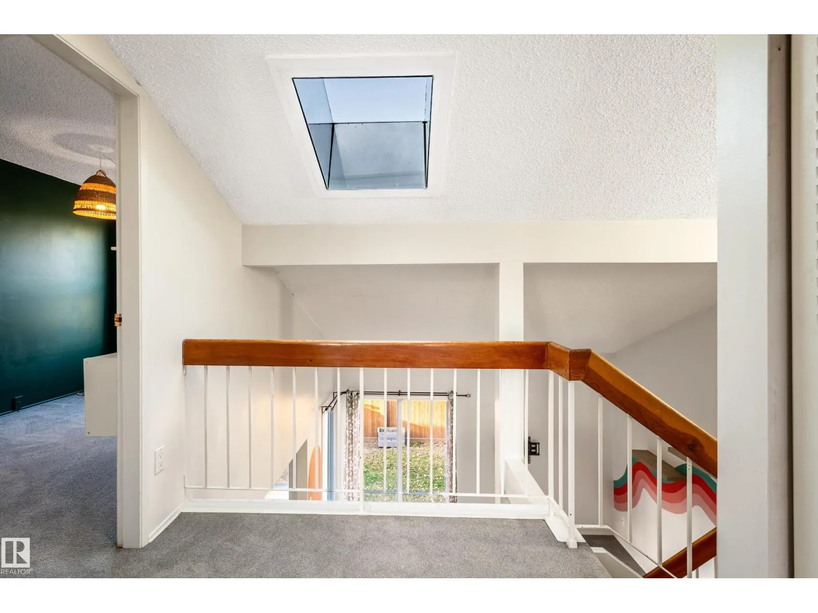 266 CHATEAU PL NW