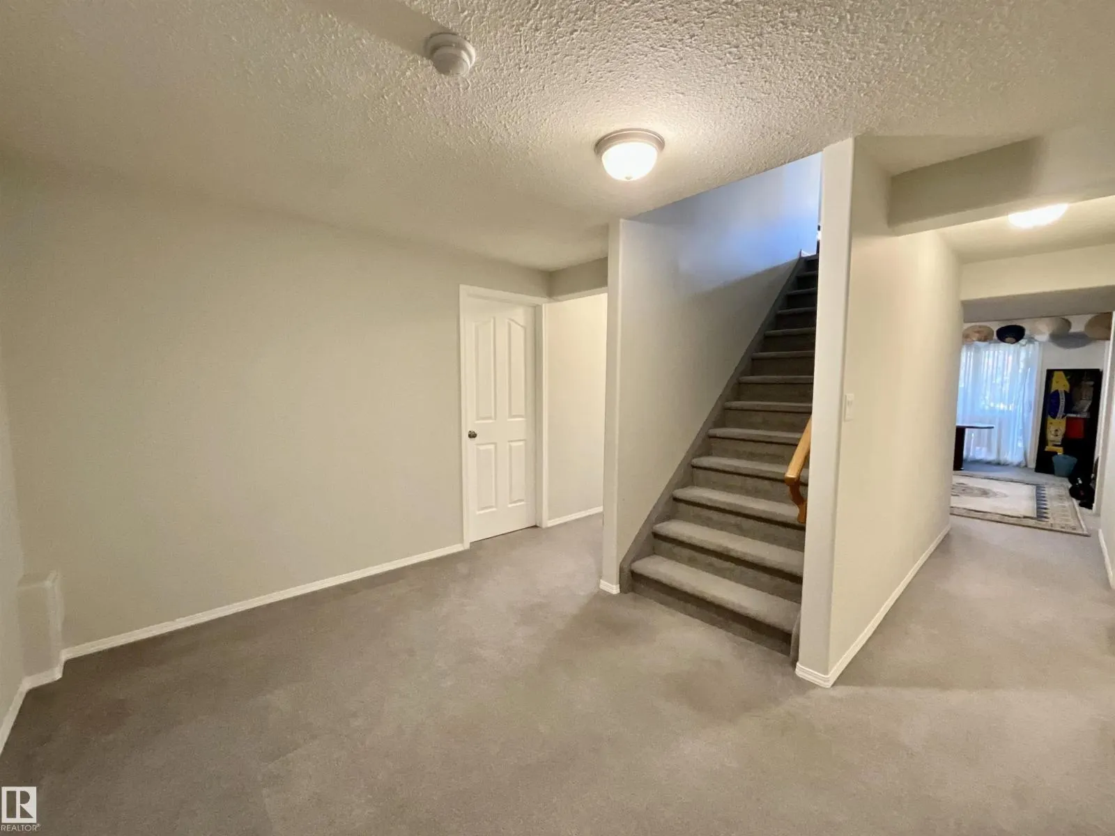 13707 149 AV NW