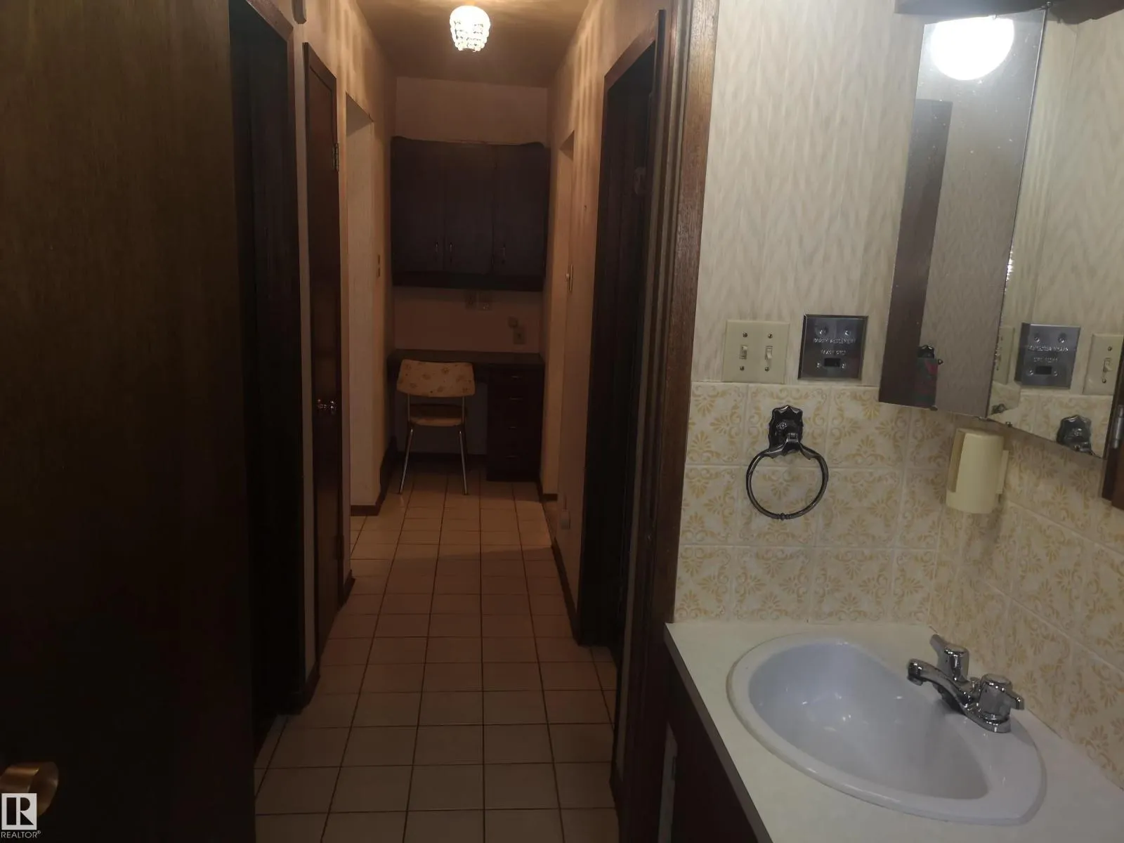 9636 63 AV NW