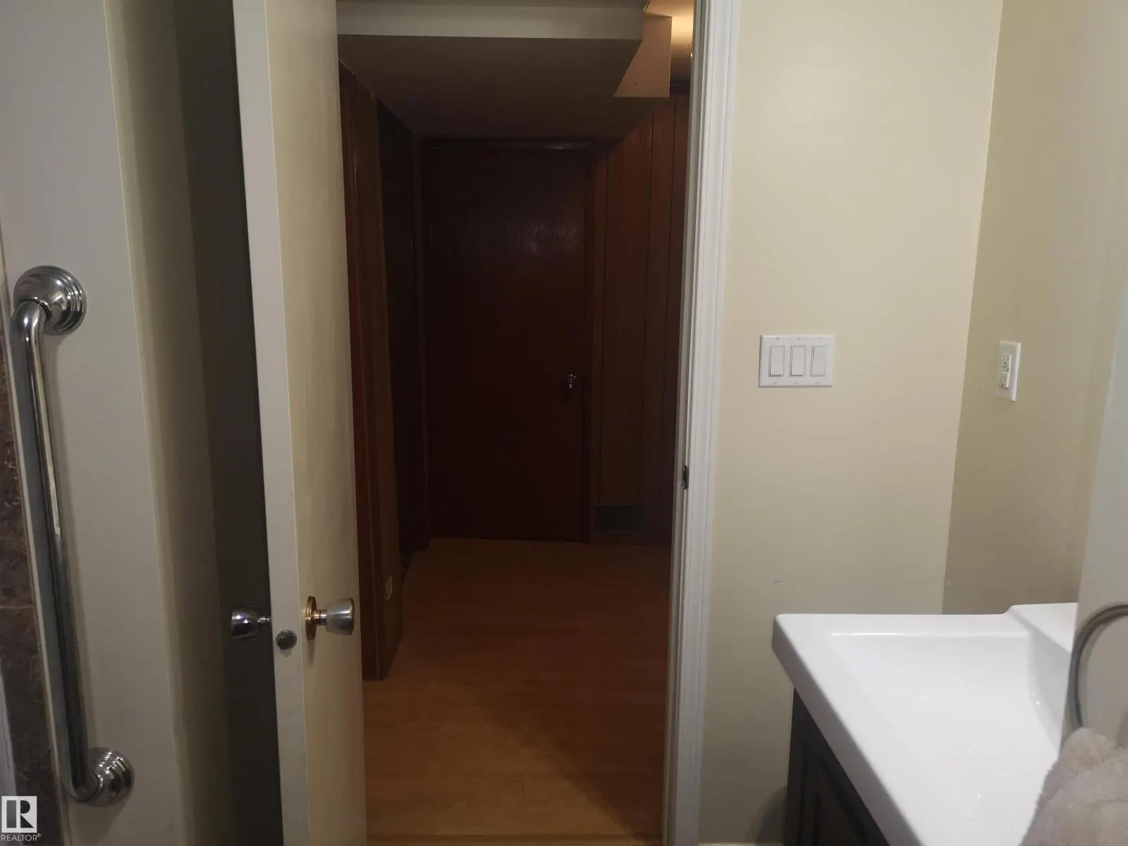 9636 63 AV NW