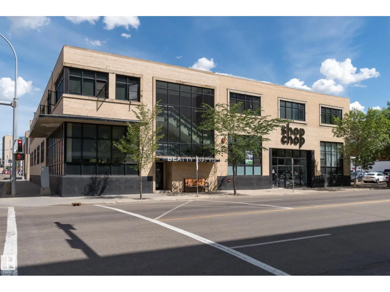 #104 10265 107 ST NW
