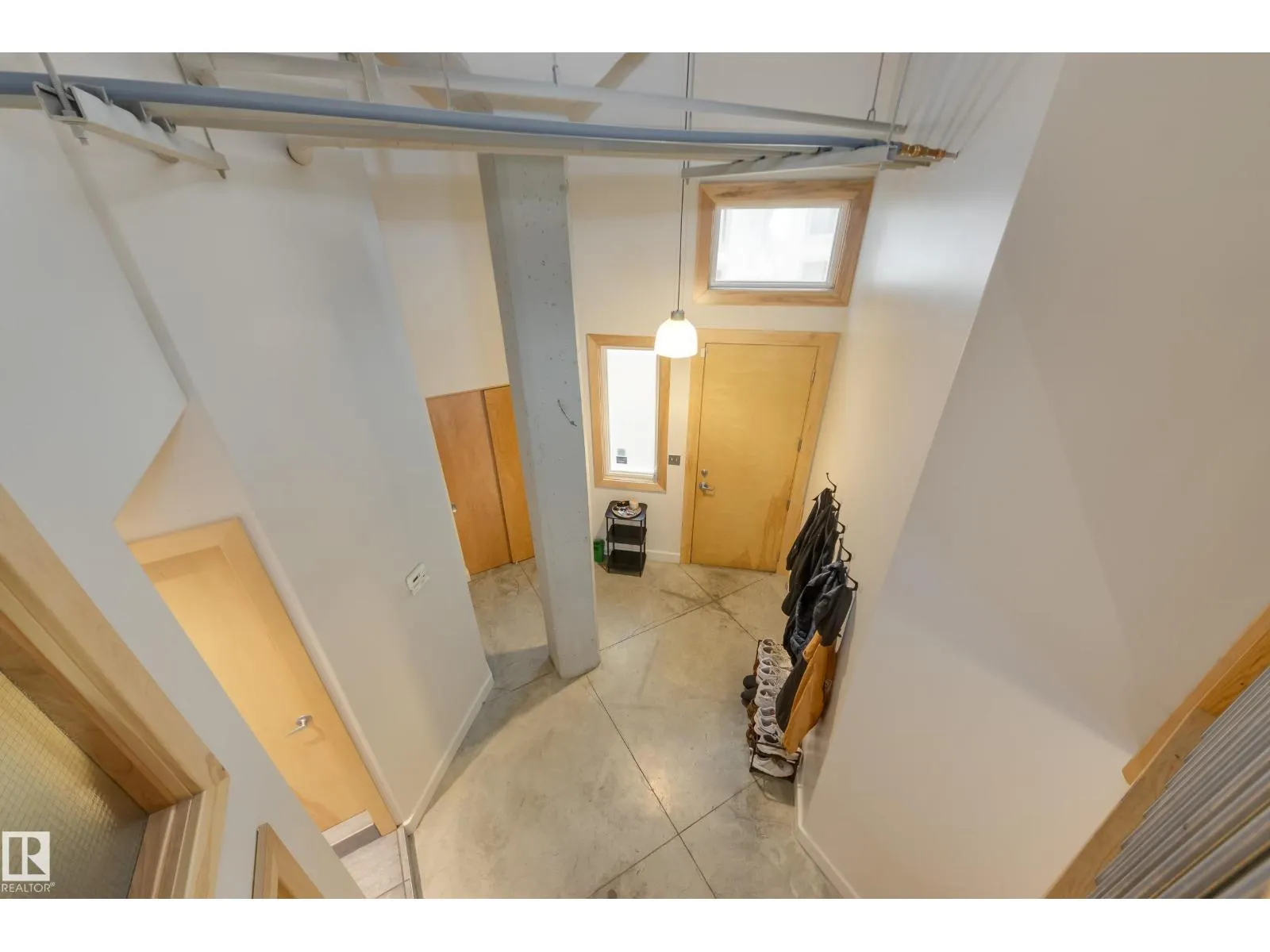 #104 10265 107 ST NW