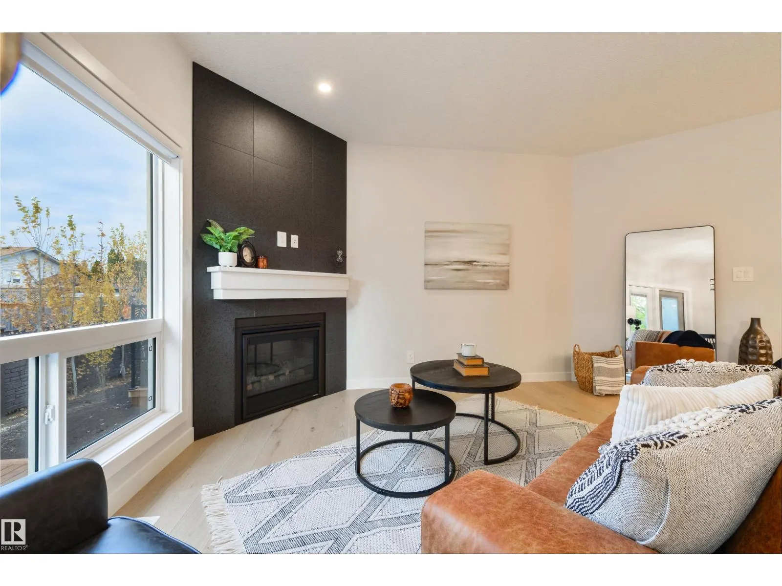 #13 1005 CALAHOO RD