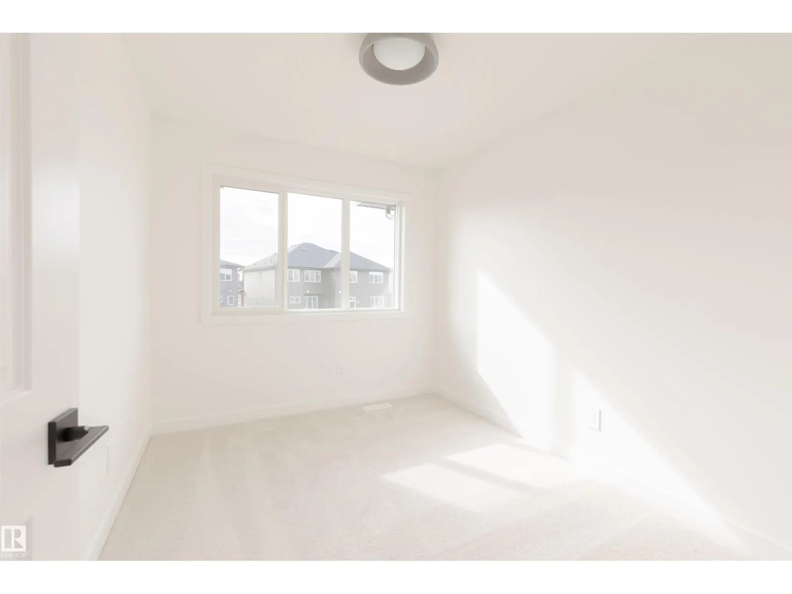 653 Cambrian BV