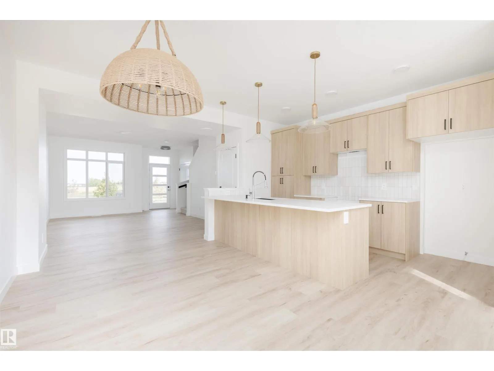 653 Cambrian BV
