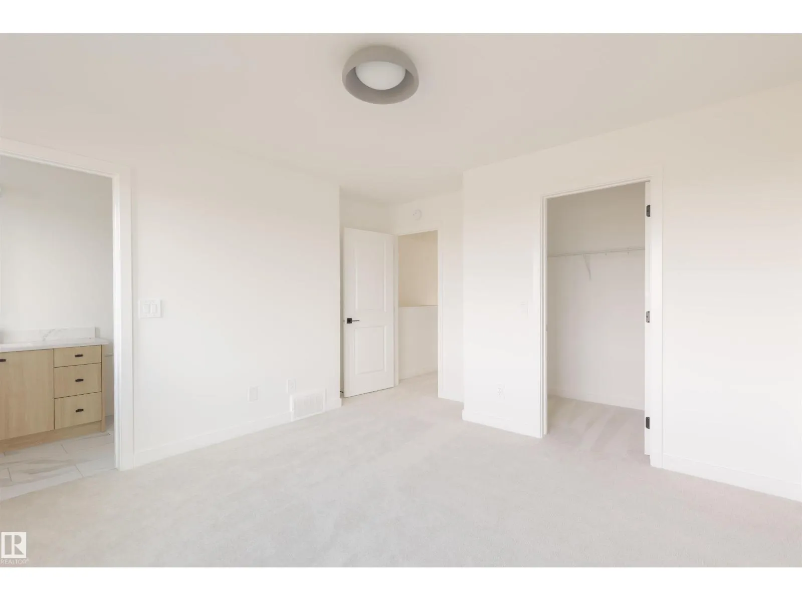 653 Cambrian BV