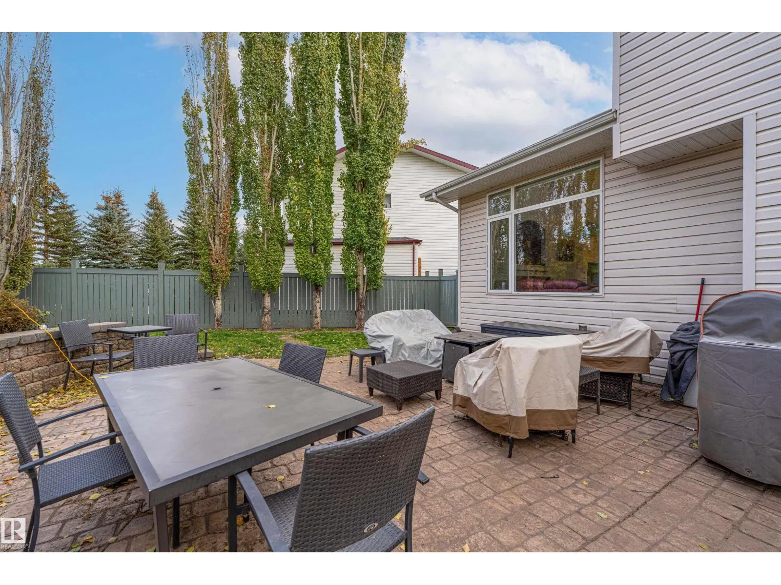 17 OLMSTEAD CT