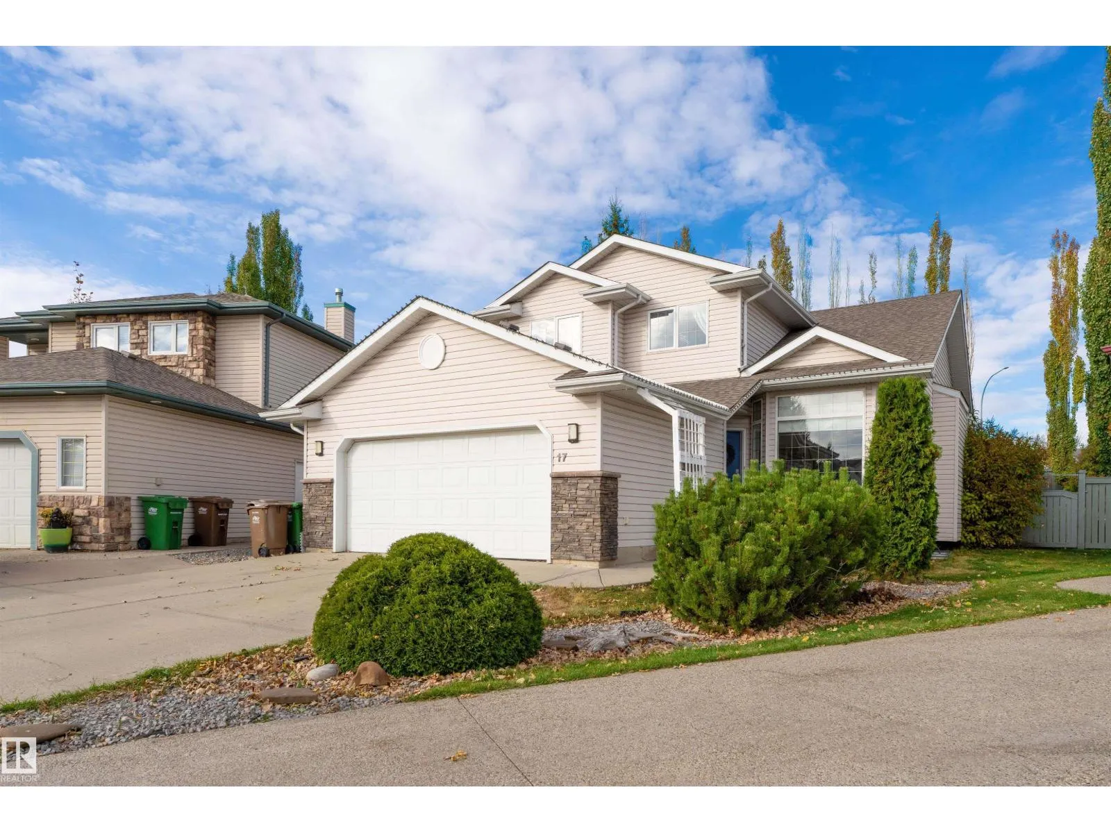 17 OLMSTEAD CT