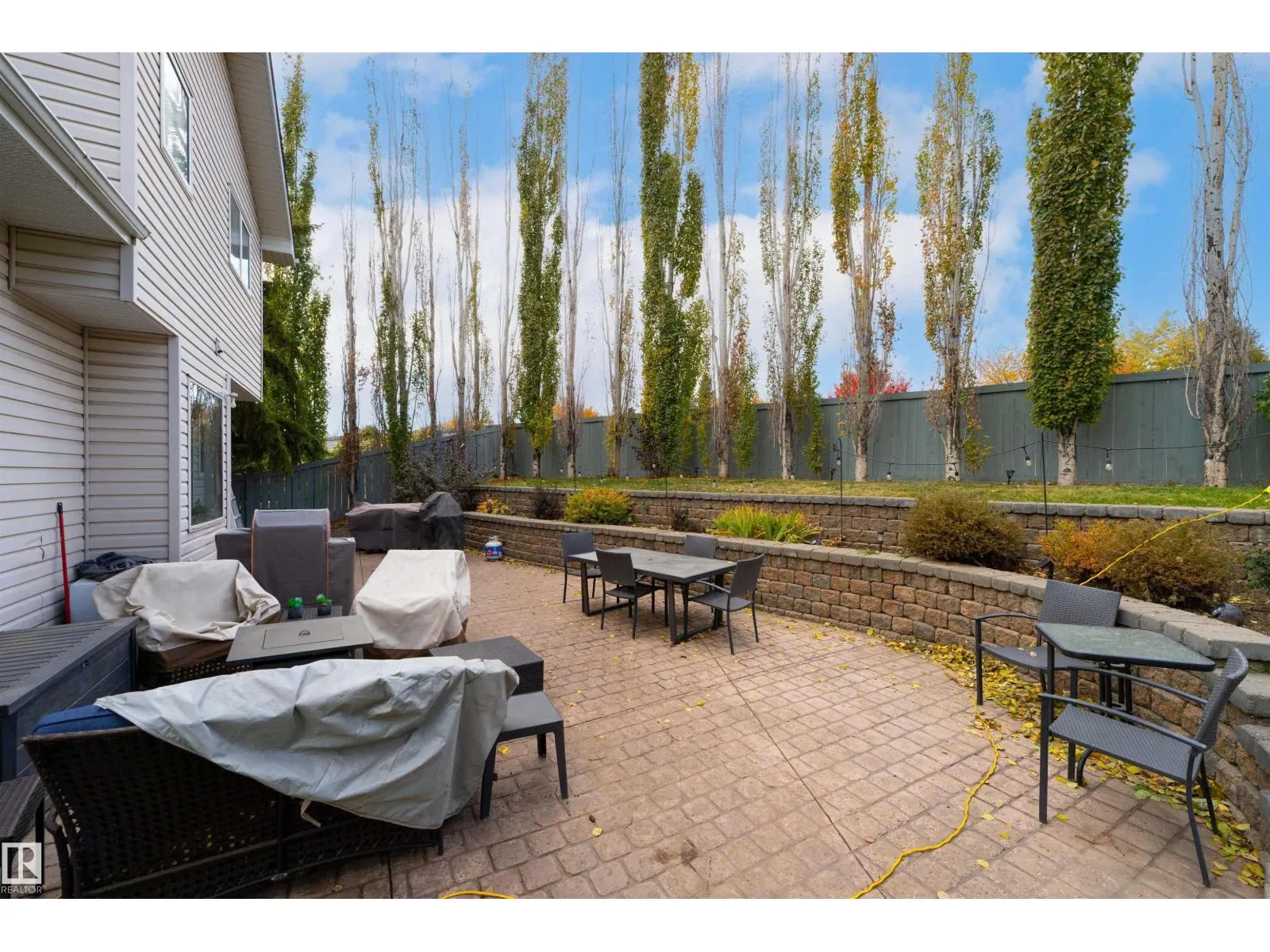 17 OLMSTEAD CT