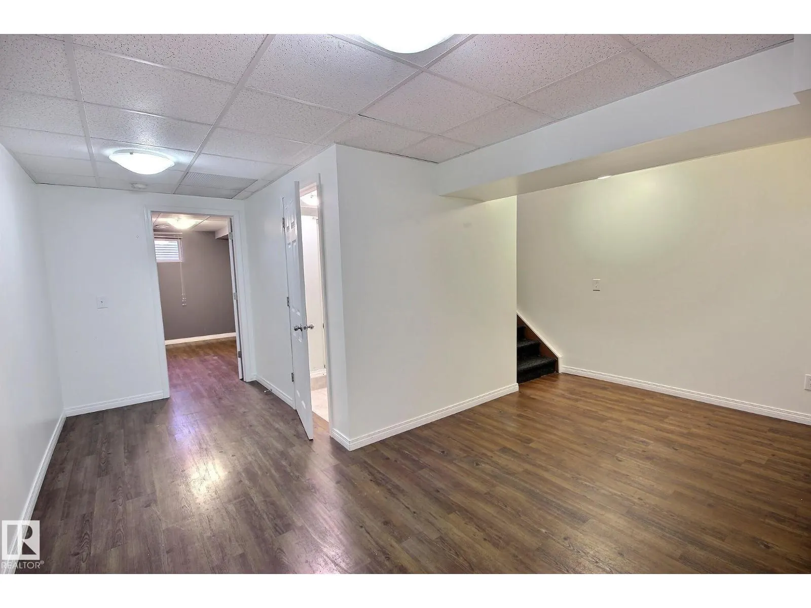 10520 108 AV NW