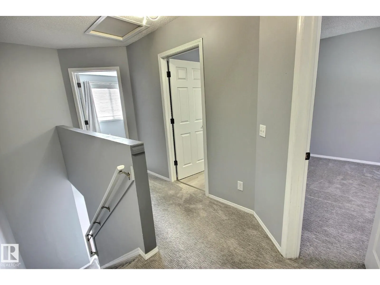 10520 108 AV NW