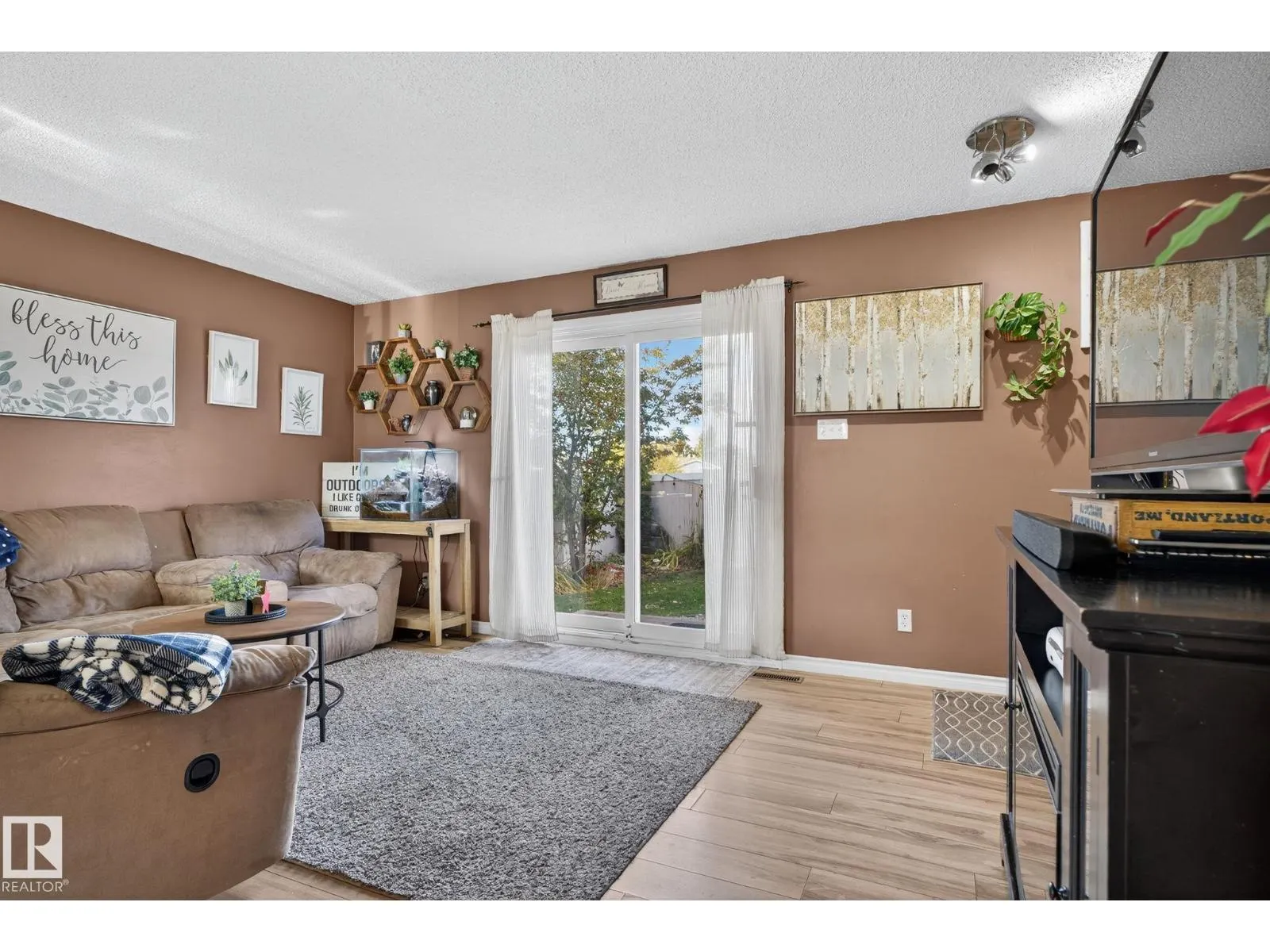 153 HABITAT CR NW