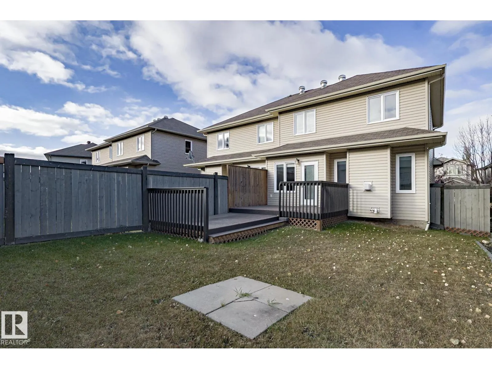 819 172 ST SW