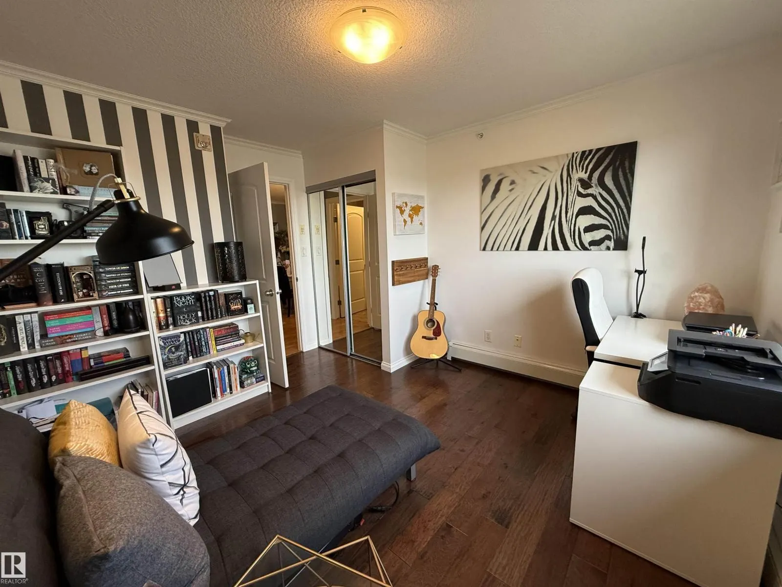 #415 1204 156 ST NW