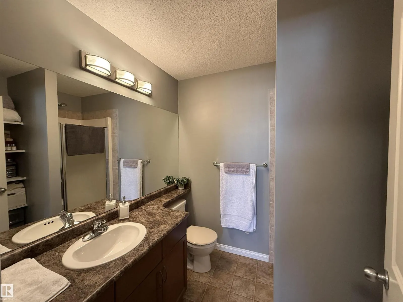 #415 1204 156 ST NW