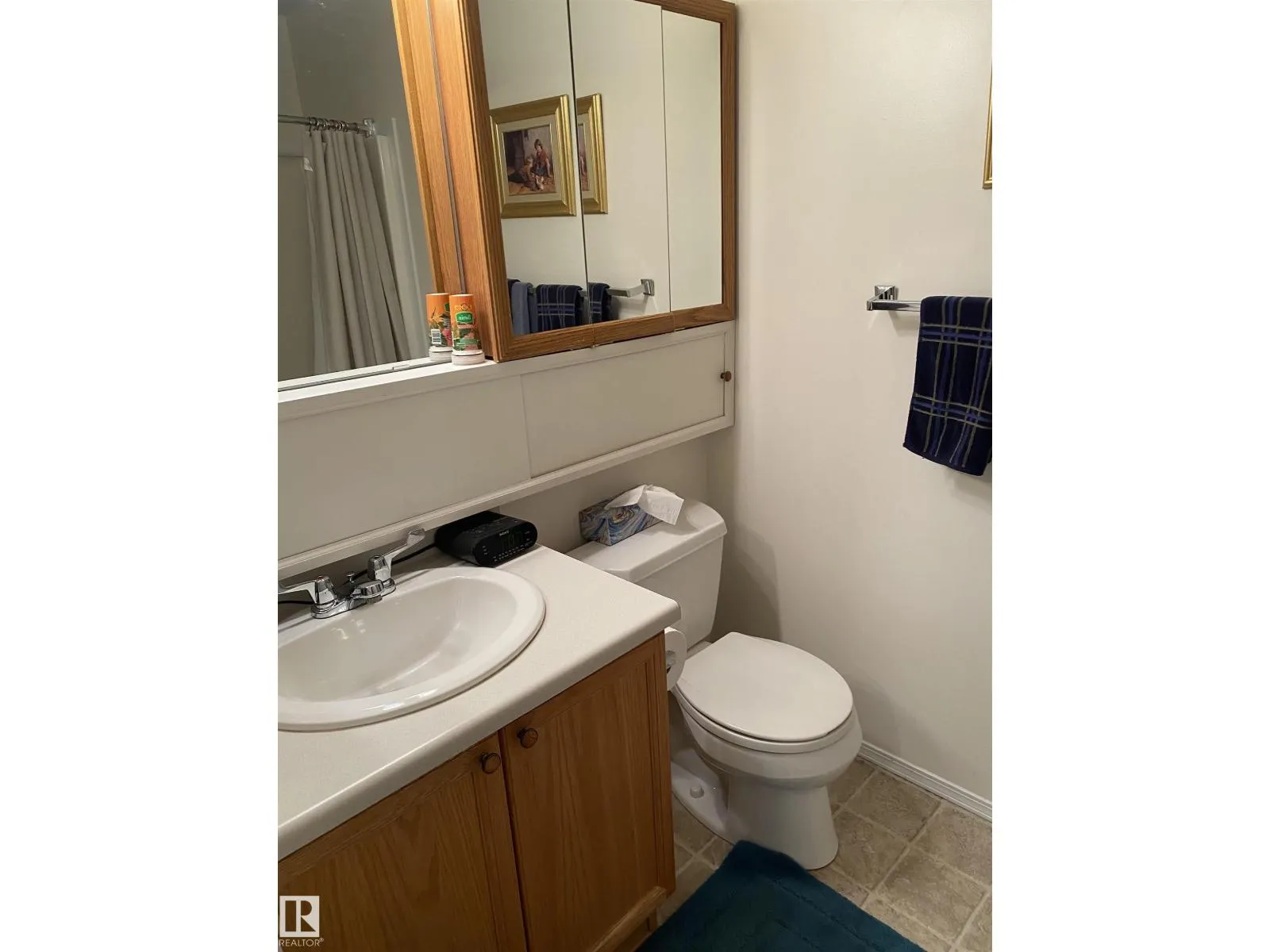 #22 13320 124 ST NW