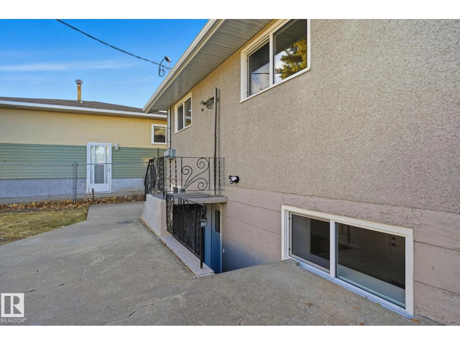 12811 89 ST NW NW