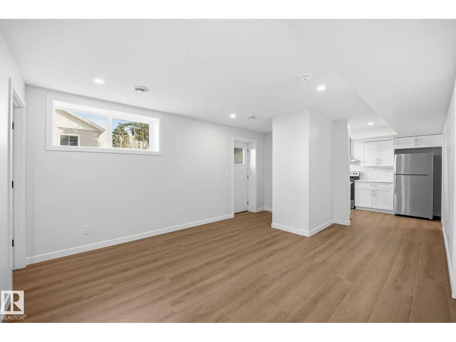 12811 89 ST NW NW