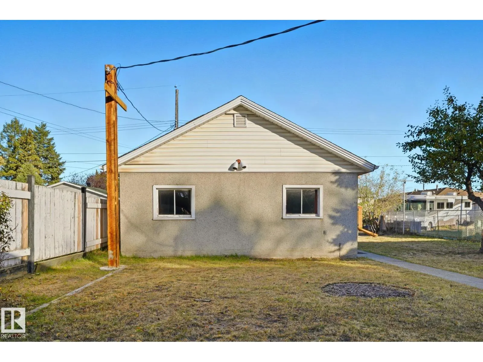 12811 89 ST NW NW