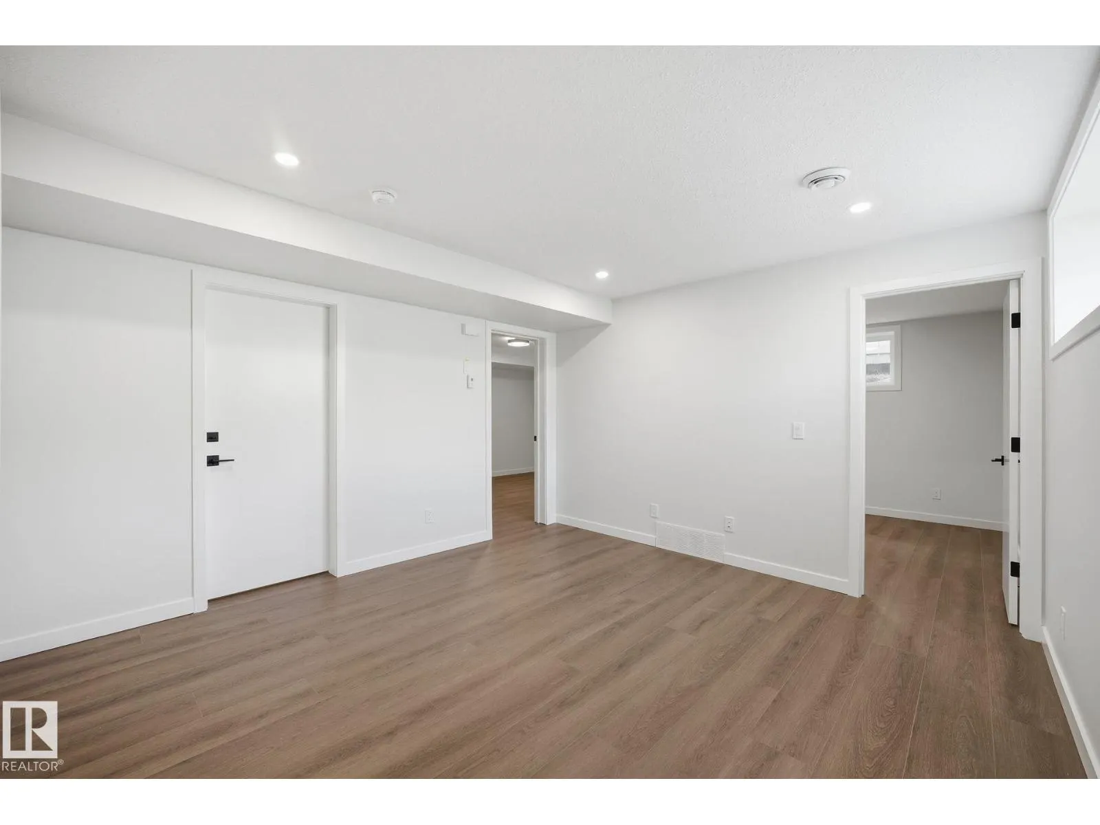 12811 89 ST NW NW