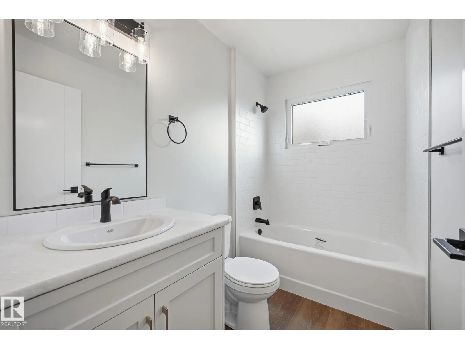 12811 89 ST NW NW