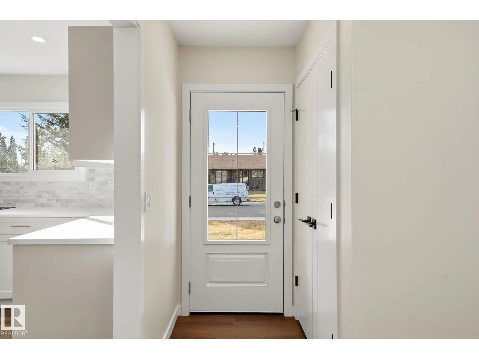 12811 89 ST NW NW